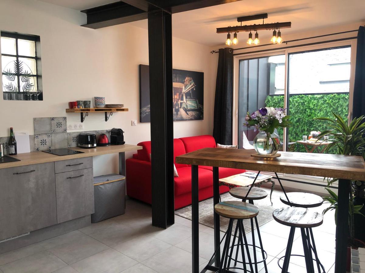 Appartement Centre-Ville Avec Terrasse Indus Vannes Esterno foto
